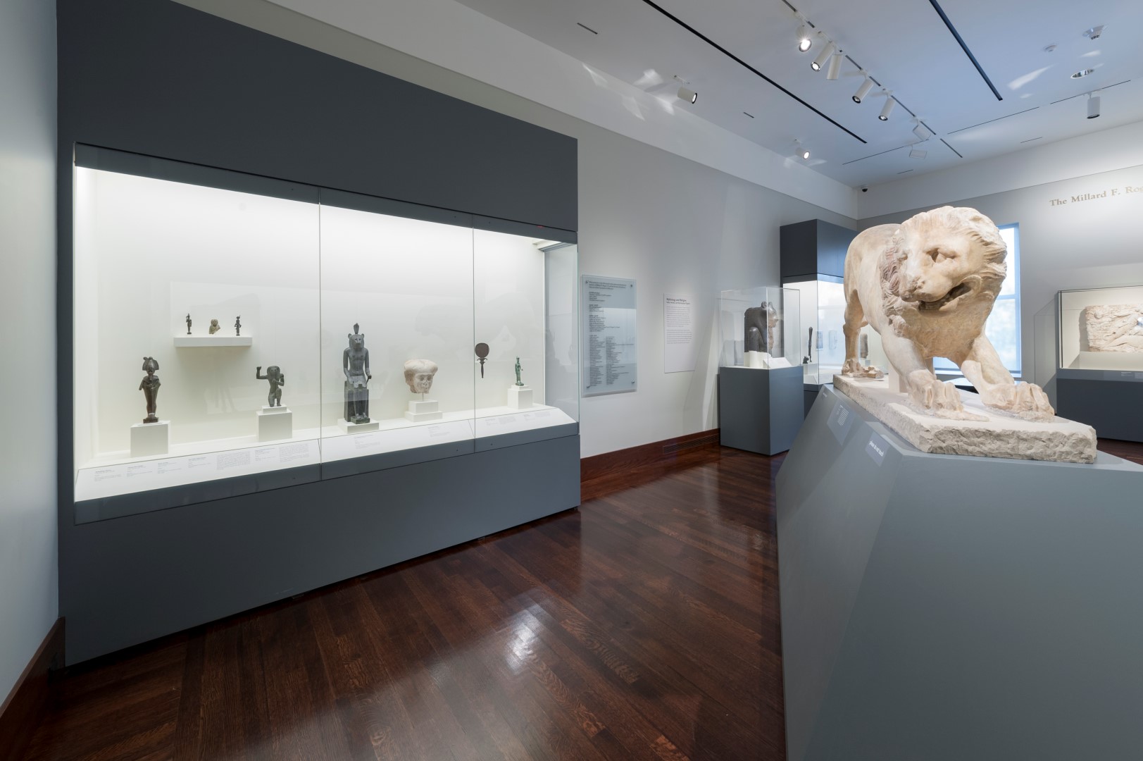 Cincinnati Art Museum - Antiquities Galleries, © Cincinnati Art Museum 2015 / Photography by Rob Deslongchamps